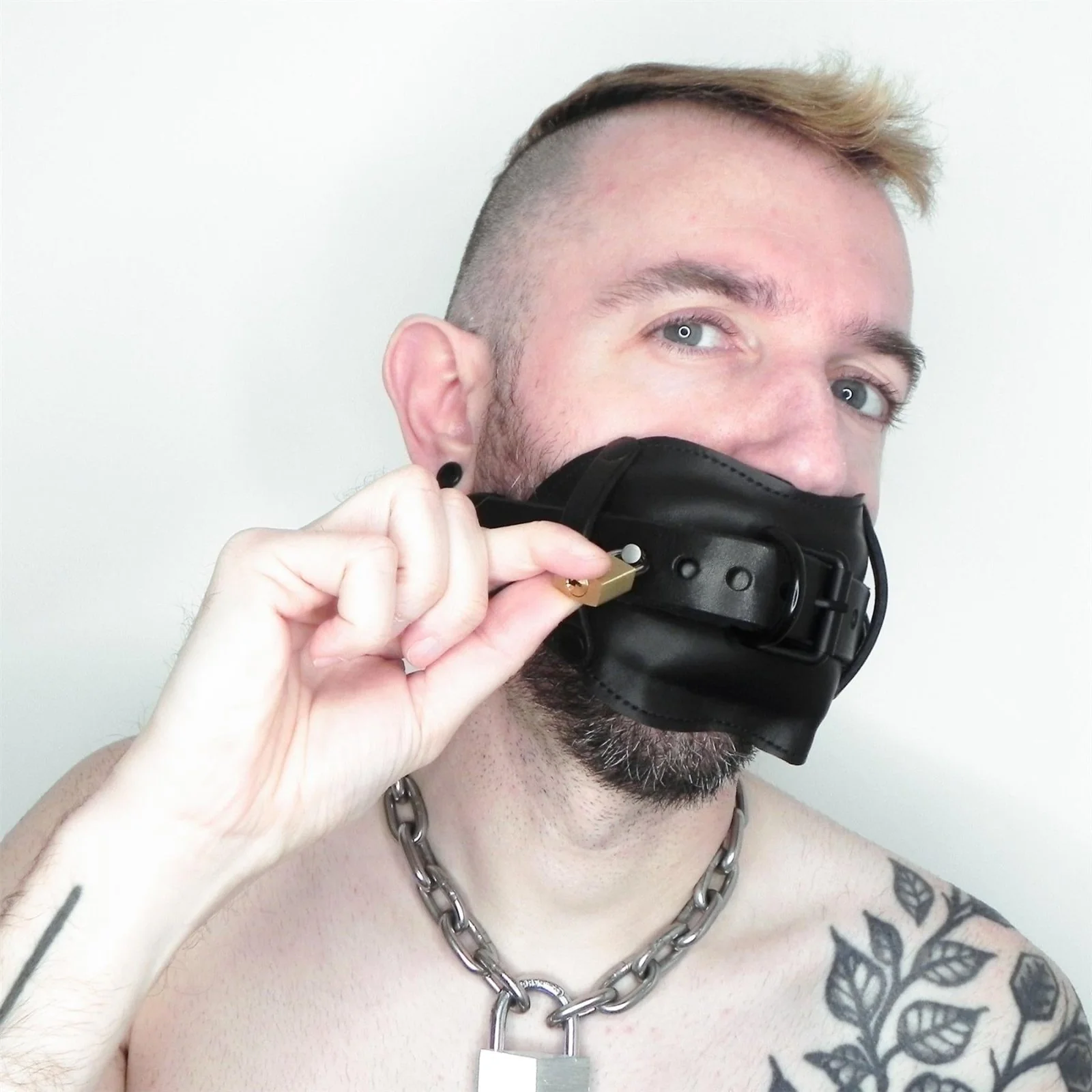The Gag, Pecker - Image 7
